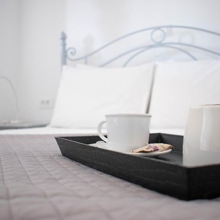 Marea Apartments Simi Dış mekan fotoğraf