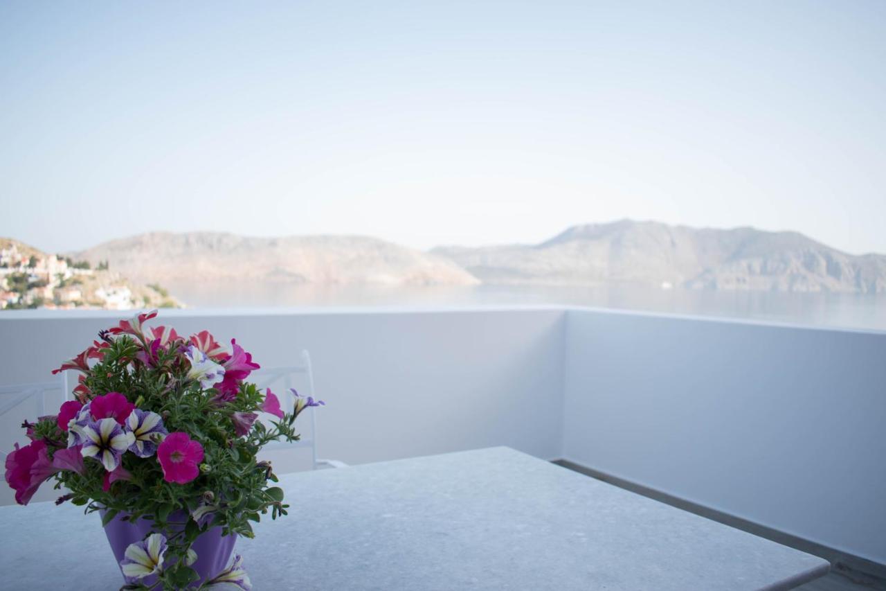Marea Apartments Simi Dış mekan fotoğraf