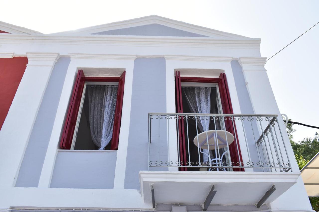 Marea Apartments Simi Dış mekan fotoğraf